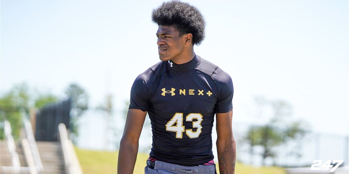 Dawgs247's tweet card. Georgia defensive back commit Chace Calicut has found some legal trouble.