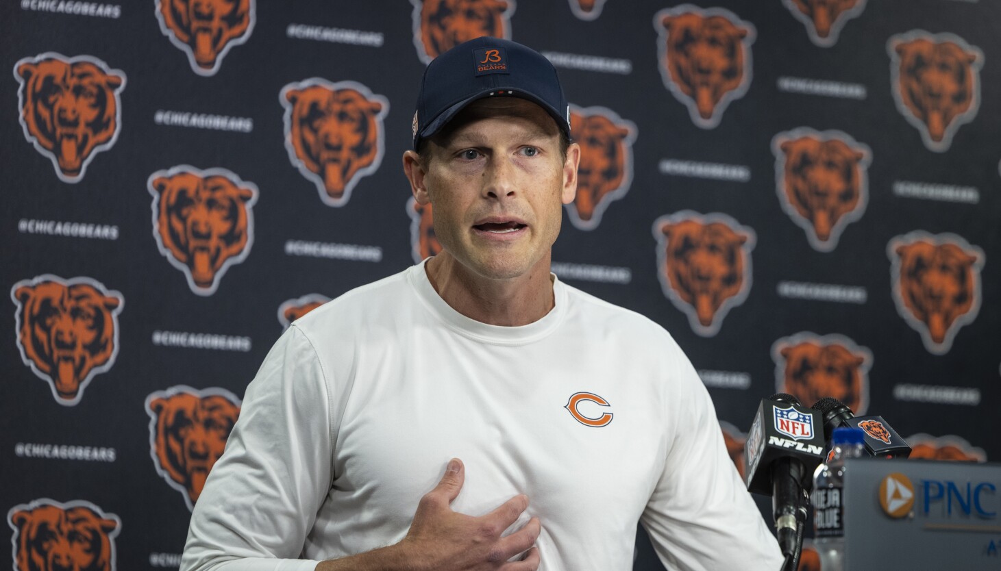 suntimes_sports's tweet card. Players are working to earn Johnson's trust, but he's working to do the same as he tries to end the Bears' run of fizzling coaches.