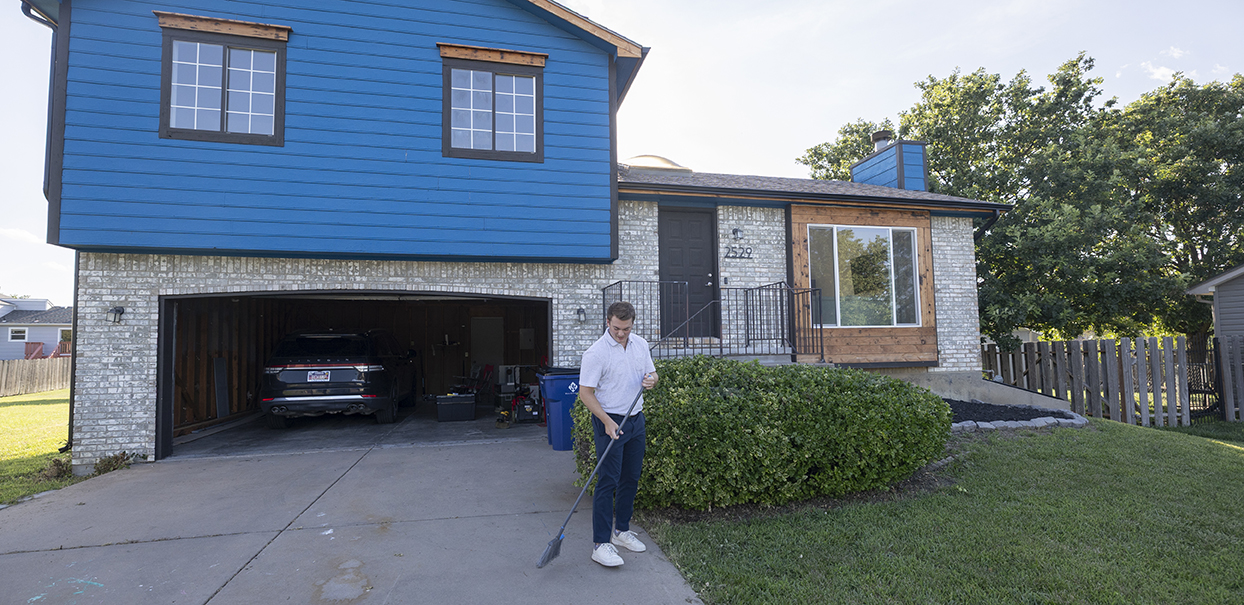 TheKLC's tweet card. Building permit data shows Wichita lacking 17,000 single-family homes after the pace of construction slowed with the Great Recession.