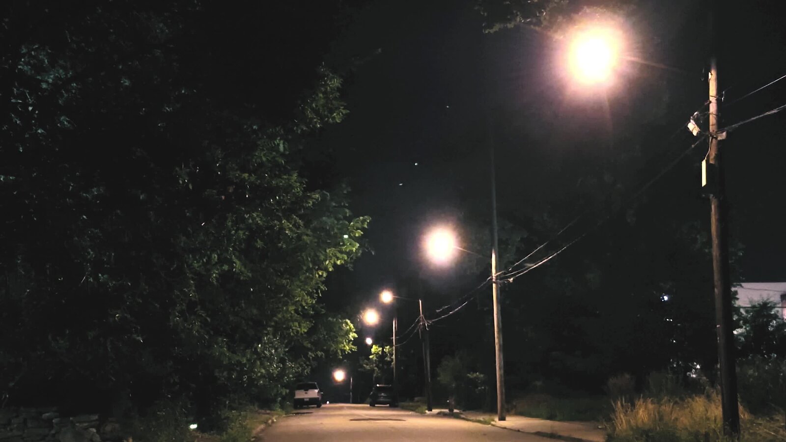 seangraf's tweet card. After passing a Dark Sky ordinance to curb light pollution and save energy, Pittsburgh is installing adjustable streetlights.