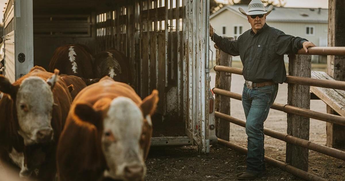 FarmTalkNews's tweet card. Agri-Pulse’s Oliver Ward reported that “the Agriculture Department said Wednesday evening [July 9] that the U.S. would be closing the southern border to livestock trade, effective immediately, after...