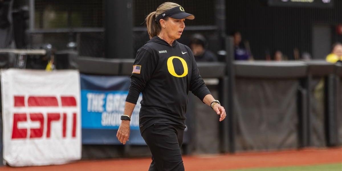 _jpevans_'s tweet card. Oregon's softball coach, Melyssa Lombardi, is staying around after another excellent season in Eugene.