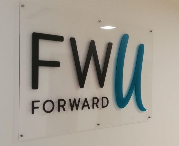 Economy_Mag's tweet card. È ufficialmente iniziata la fase operativa della liquidazione di FWU Life Insurance Lux SA, compagnia assicurativa lussemburghese travolta da un default