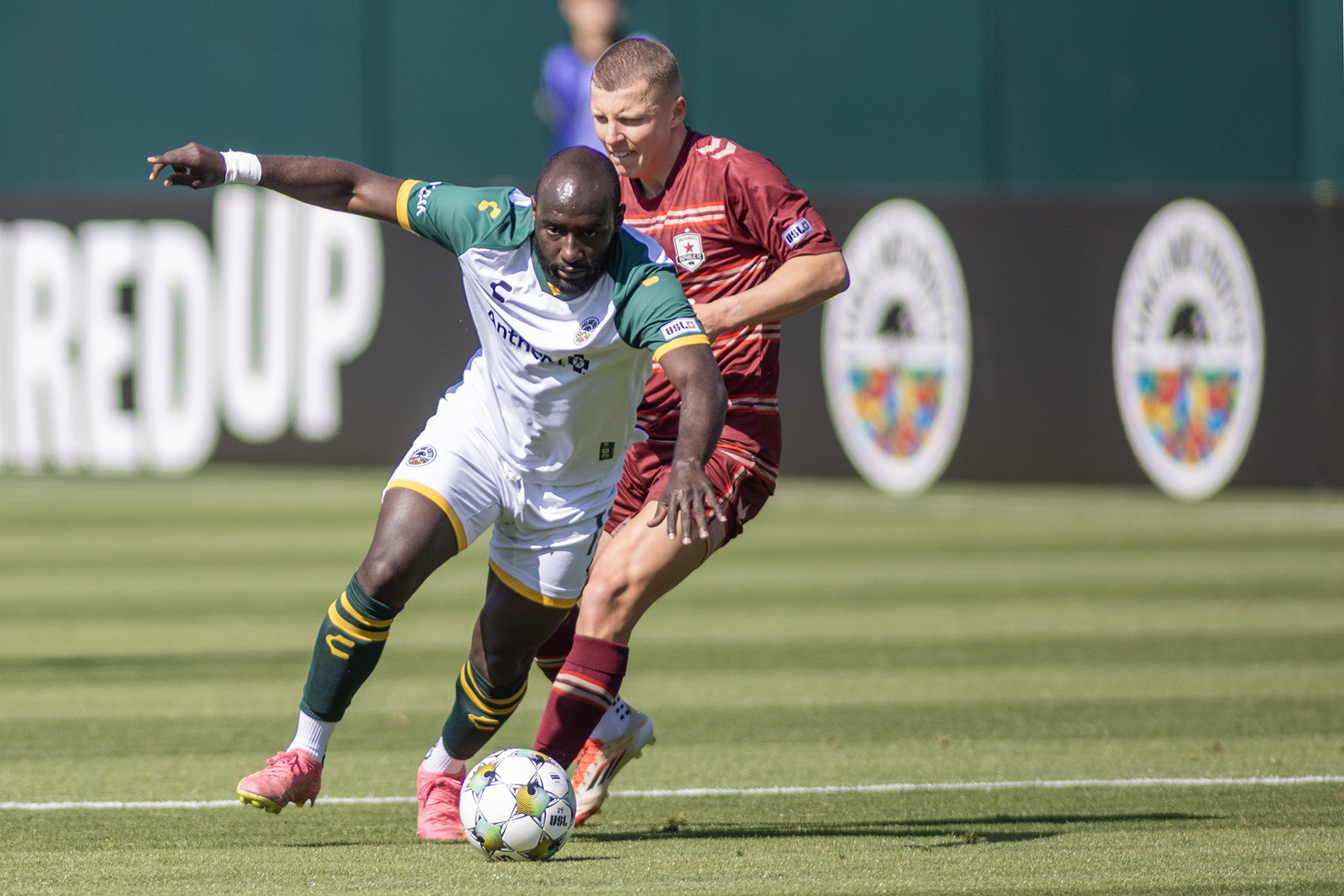 beaujanglez's tweet card. The Oakland Roots' 13th meeting with Sacramento Republic appeared to be evenly match, until a controversial penalty kick was called.