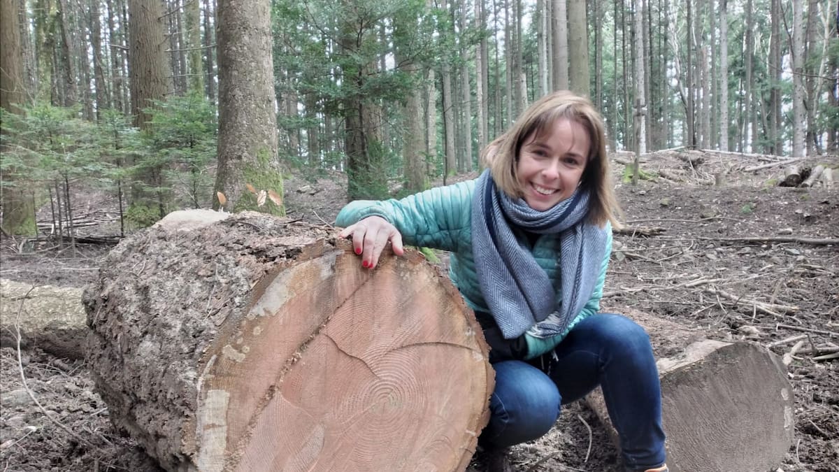 forescyl's tweet card. La investigadora y profesora universitaria es la protagonista de 'Ser Mujer'