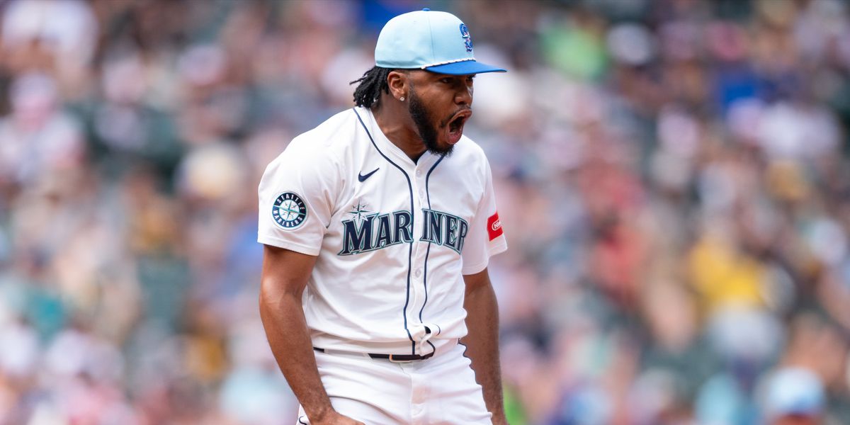 LookoutLanding's tweet card. The Mariners righty is finding an identity as the bullpen’s Swiss Army Knife