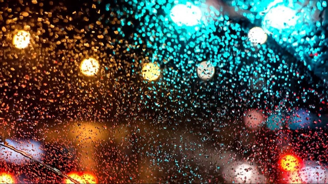 WLTX's tweet card. The Midlands faces heavy rainfall and flooding risks through midnight Tuesday.