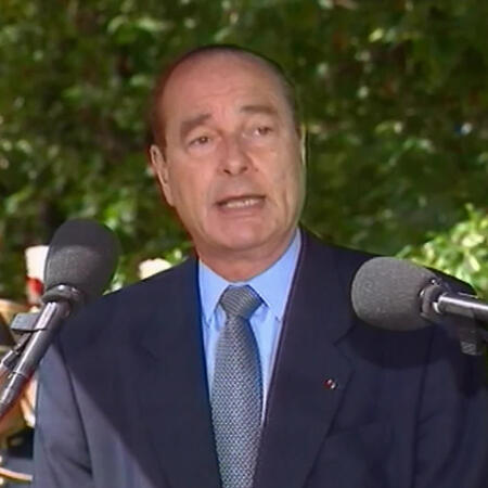 cath_michaud75's tweet card. Il y a 30 ans, en juillet 1995, le président Jacques Chirac admettait la responsabilité de la France dans la déportation et l'extermination de Juifs pendant la Seconde Guerre mondiale. Un discours...