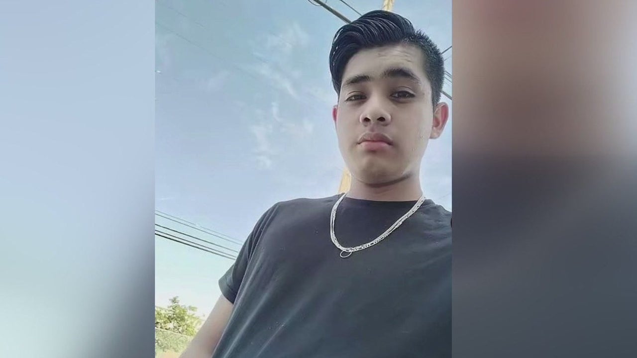FOXLA's tweet card. 21-year-old Mardoqueo Gomez and other landscapers were attempting to run away but he was struck by a single bullet.