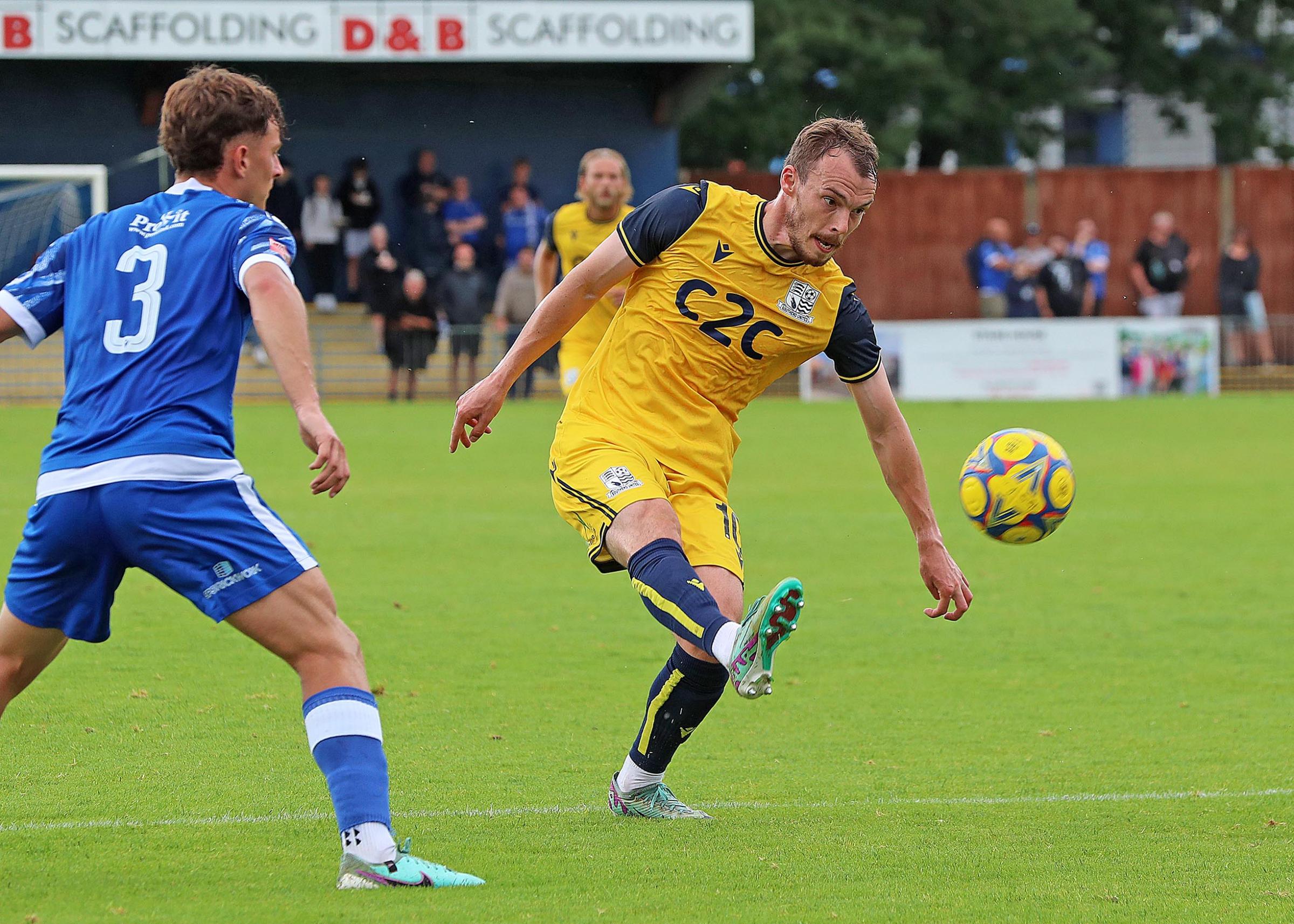 CJPhillips1982's tweet card. SOUTHEND United new boy Sam Austin cannot wait to feature