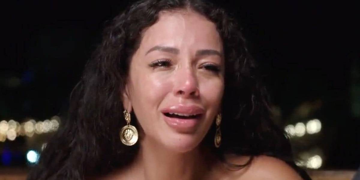screensourced's tweet card. A 90 Day Fiancé star shares a troubling update after the unexpected death of her husband, revealing emotional struggles and signs of ongoing distress.