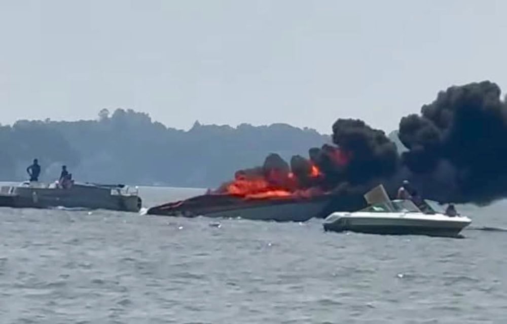 LMCScanner's tweet card. A man was forced to leap into the water for safety after his boat caught on fire and became engulfed in flames on Fox Lake near Antioch Tuesday afternoon, authorities said.