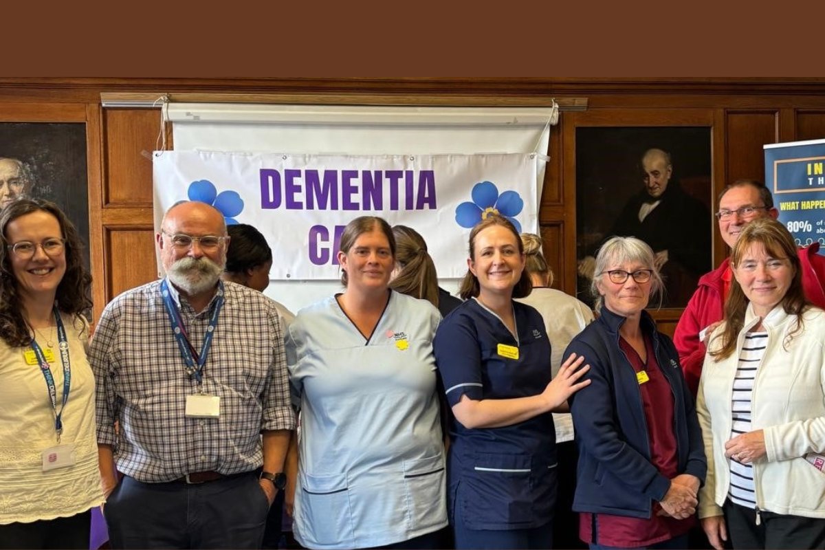 PlaylistforLife's tweet card. Dementia cafés are bringing comfort to hospital patients and their families in Glasgow