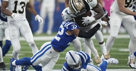 Matthew_Paras's tweet card. The New Orleans Saints are losing Tyrann Mathieu, but they might have found his replacement.