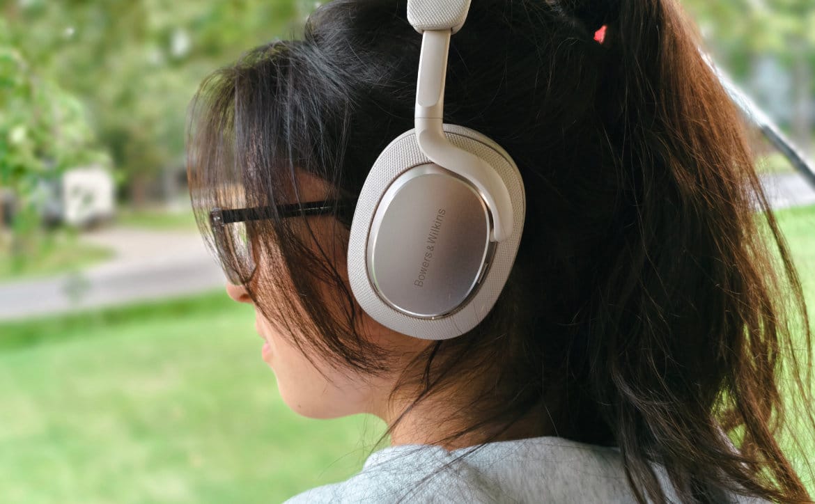 techaeris's tweet card. Your ANC headphone choices are numerous and abundant. The Bowers & Wilkins Px7 S3 is looking to make it to your short list.