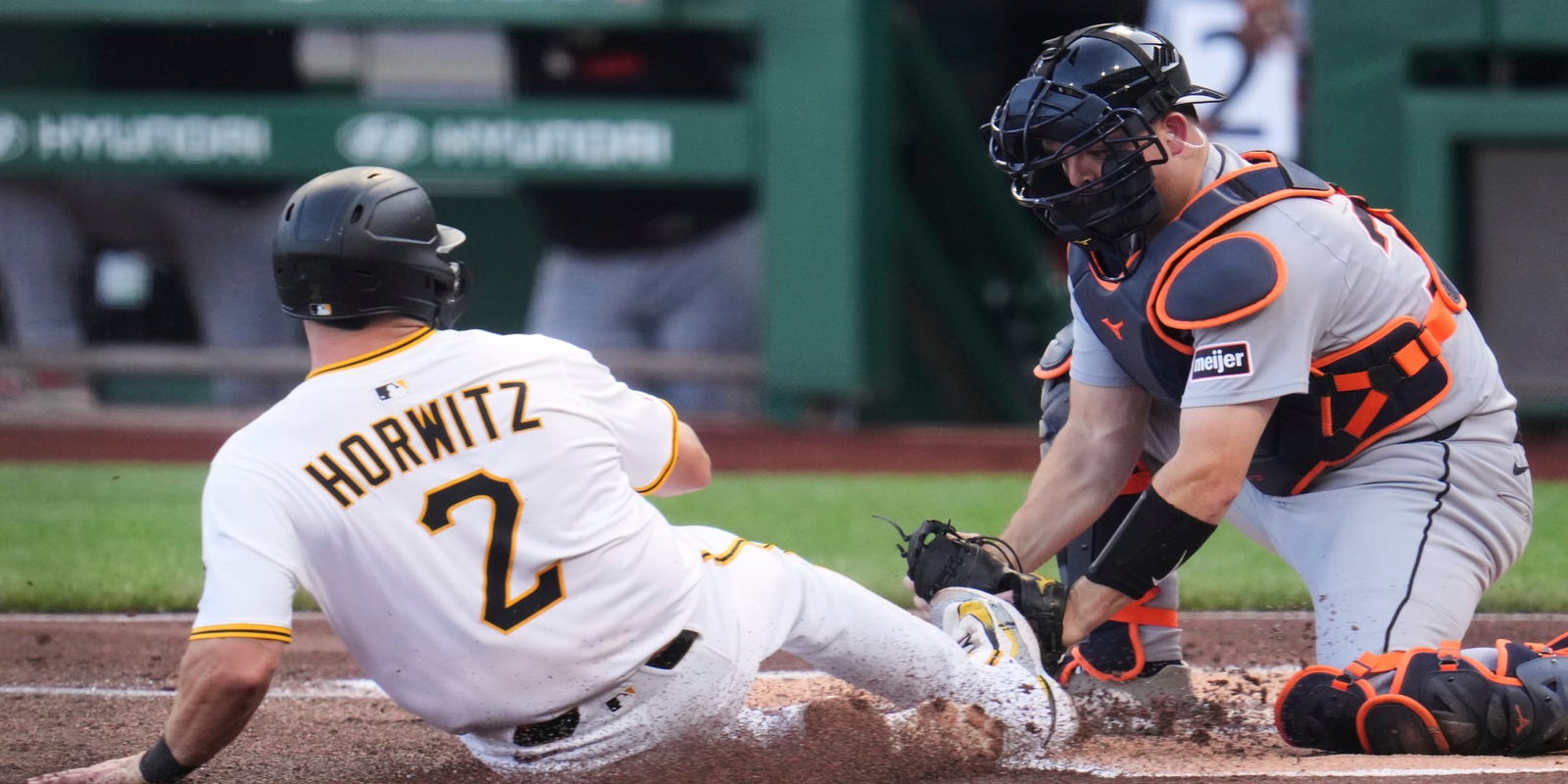 detroitnews's tweet card. The Tigers lost for the second straight game in Pittsburgh, this time 8-5 against the Pirates.