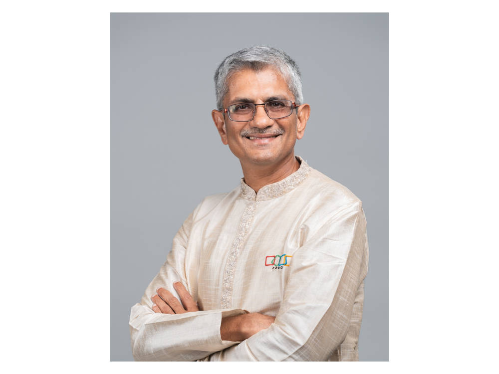 nanyasrivastava's tweet card. As Sridhar Vembu steps back to focus on AI, Shailesh Davey takes the lead, steering Zoho into the future, on its own terms