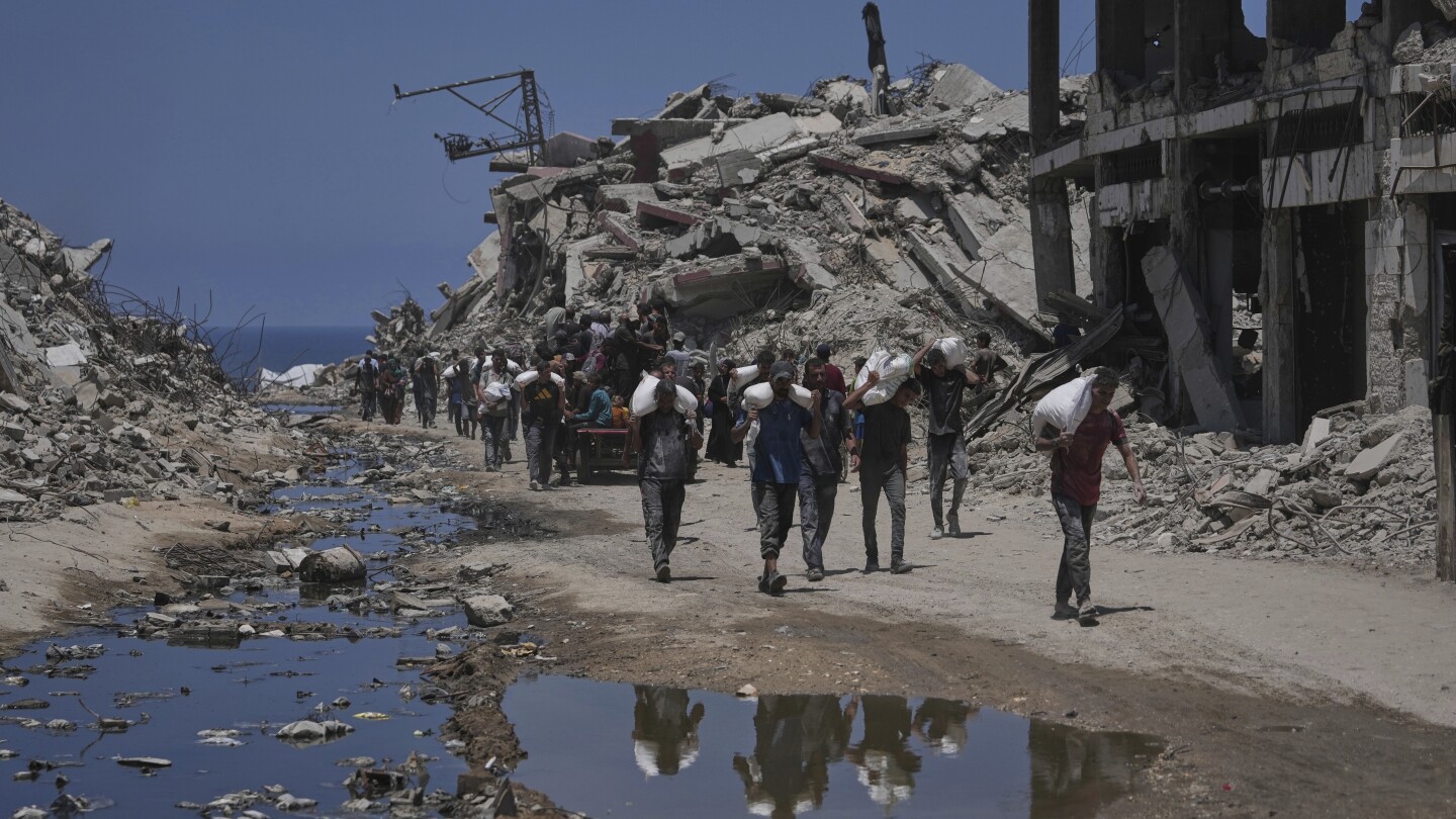leloveluck's tweet card. A group of journalists at Agence France-Presse is sounding the alarm about conditions faced by their colleagues working in Gaza, saying that without immediate intervention, the last reporters working...