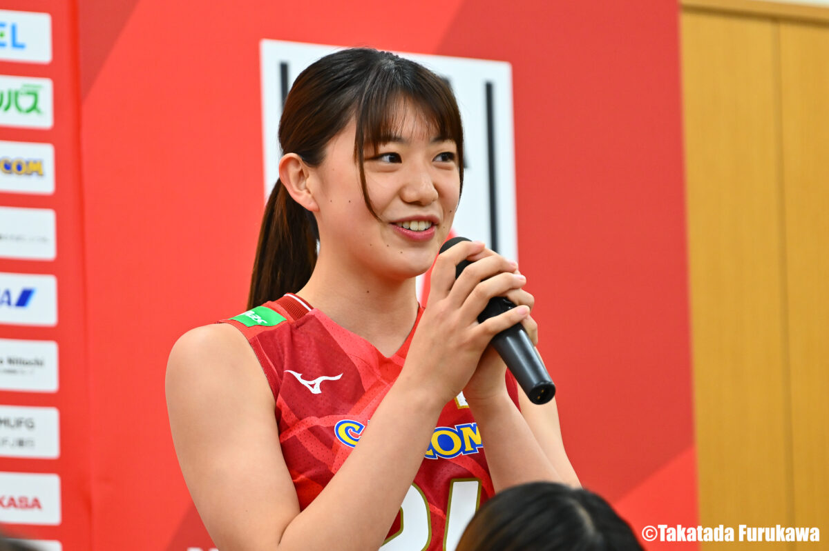 vking_jp's tweet card. 姫路に日本代表の野中瑠衣が新加入！ 「とにかくチャレンジし続け、成長し、チームの力となる選手に」 | バレーボールキング