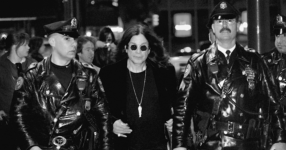 PiluleRougeCA's tweet card. Ozzy Osbourne est mort à 76 ans. Retour sur sa vie, son ultime concert, et l’héritage du Prince des Ténèbres dans l’histoire du metal.