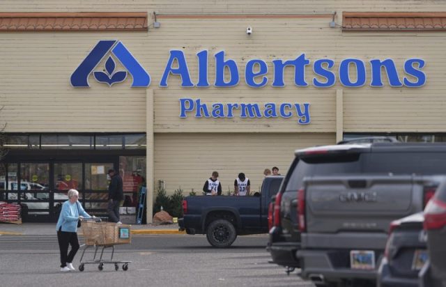 kfor's tweet card. Albertsons is recalling a number of products in Texas, Arkansas, Louisiana and Oklahoma over concern that they may be contaminated with listeria.