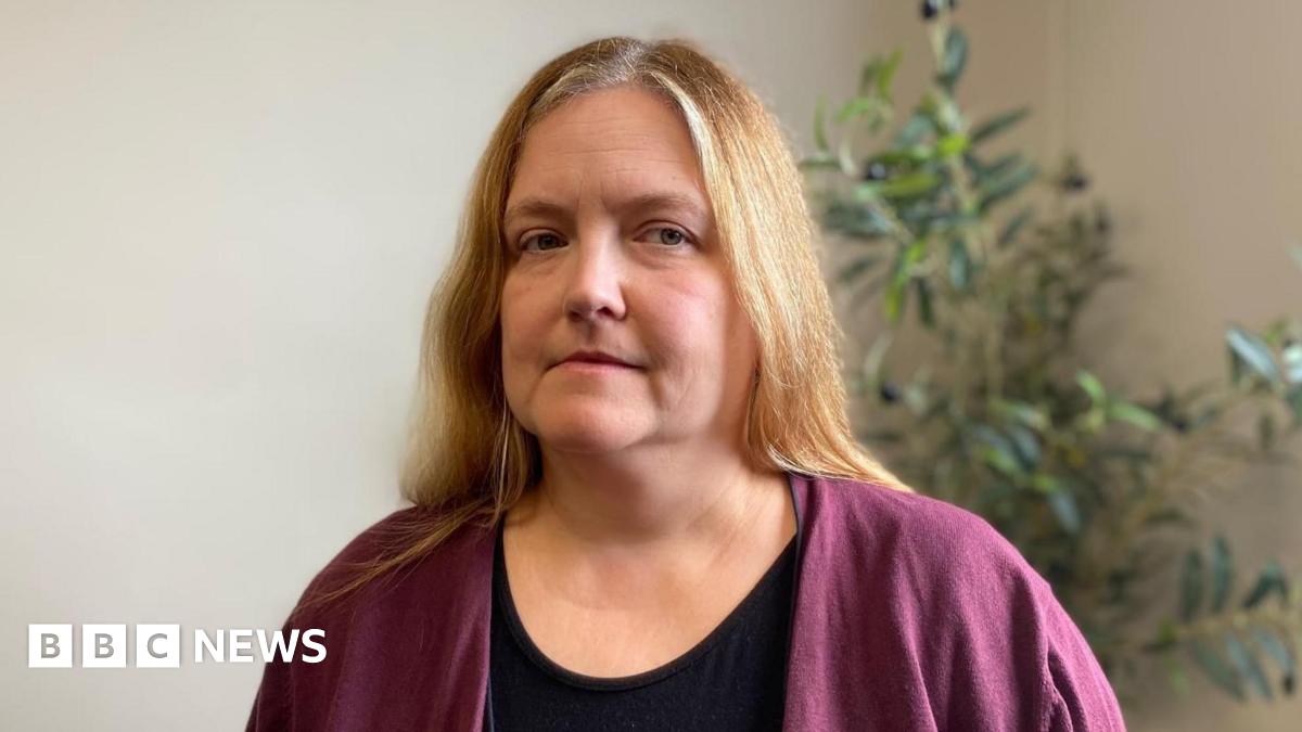 lotuseatersnews's tweet card. Anna Downes says she contacted the BBC after she lost hope that the police would take her seriously.