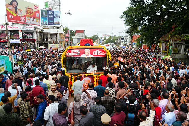 dhanyarajendran's tweet card. Follow TNM’s WhatsApp channel for news updates and story links.Kerala witnessed a poignant and historic farewell as thousands of people poured into the streets