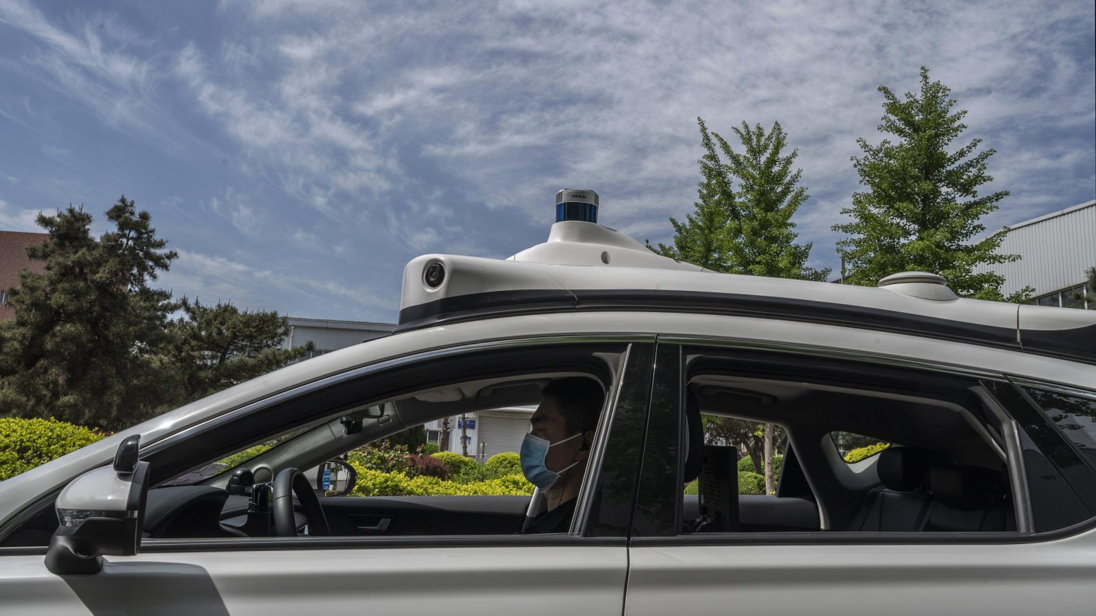 kinlinglo's tweet card. Apollo Go challenges pioneer Waymo’s head start and leads country rivals in overseas push.