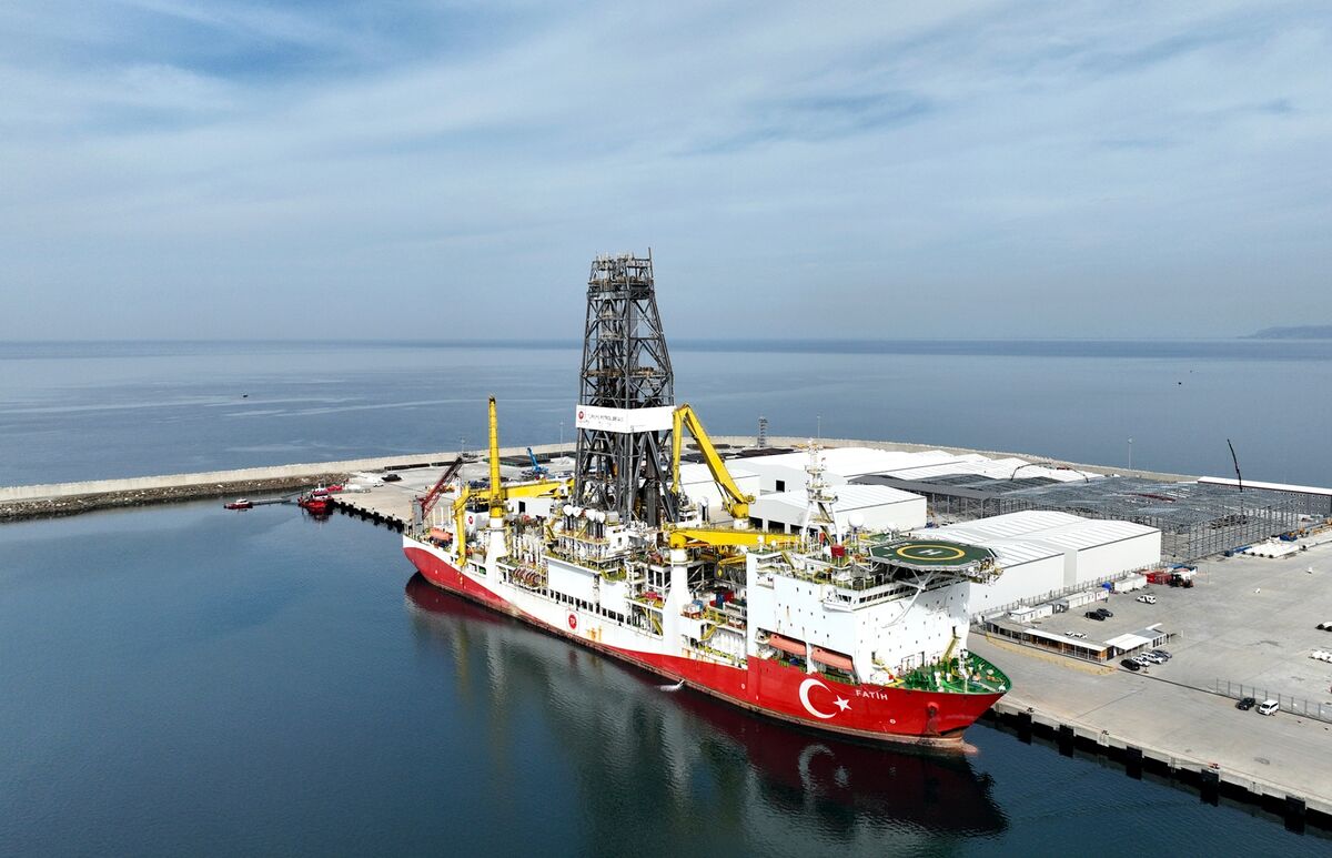 DanWilliams's tweet card. Ankara is signing exploration agreements across continents