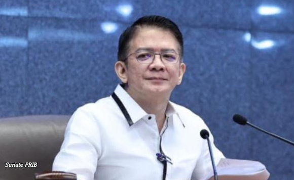 ExpressNewsPH's tweet card. Walang kaabog-abog na muling nailuklok si Senator Francis “Chiz” Escudero bilang Senate President matapos siyang makakuha ng 19 boto sa pagbubukas ng 20th Congress nitong Lunes, Hulyo 28.