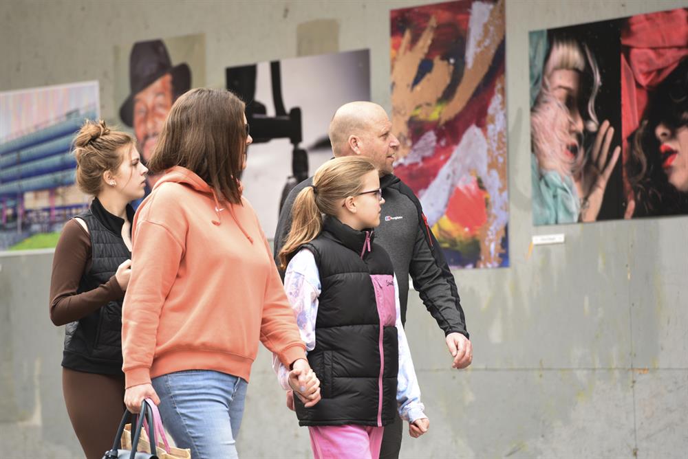 WotWudUDo's tweet card. A participatory co-produced community photography project – where participants give their first impressions of the city of Preston.