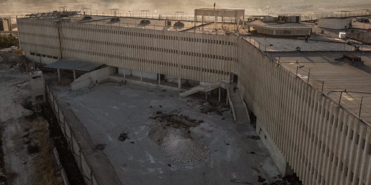 NatashaHallDC's tweet card. Under the Assad regime, Saydnaya prison became a mass-killing machine; ‘a symbol of shame for the whole world.’