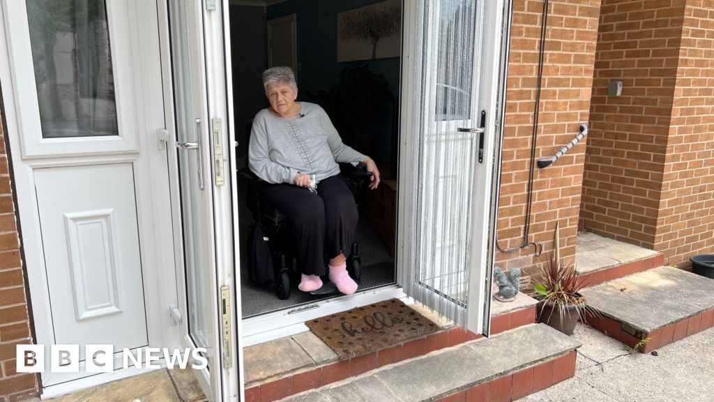 BBCLookNorth's tweet card. Carol Richardson began applying for social housing two years ago before she became reliant on a wheelchair.