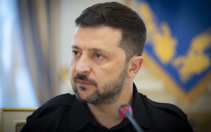 lb_ua's tweet card. Президент провів розмову з усіма керівниками відомств.