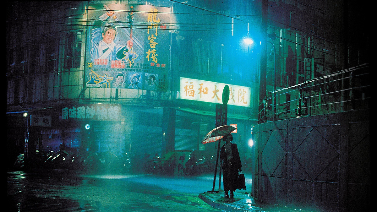 WildestWillows_'s tweet card. "this theater is haunted." only at a length of 82 minutes, tsai ming-liang challenges you in this eerie and patient picture on that kind of theatrical experience that you can't see anymore. silent,…