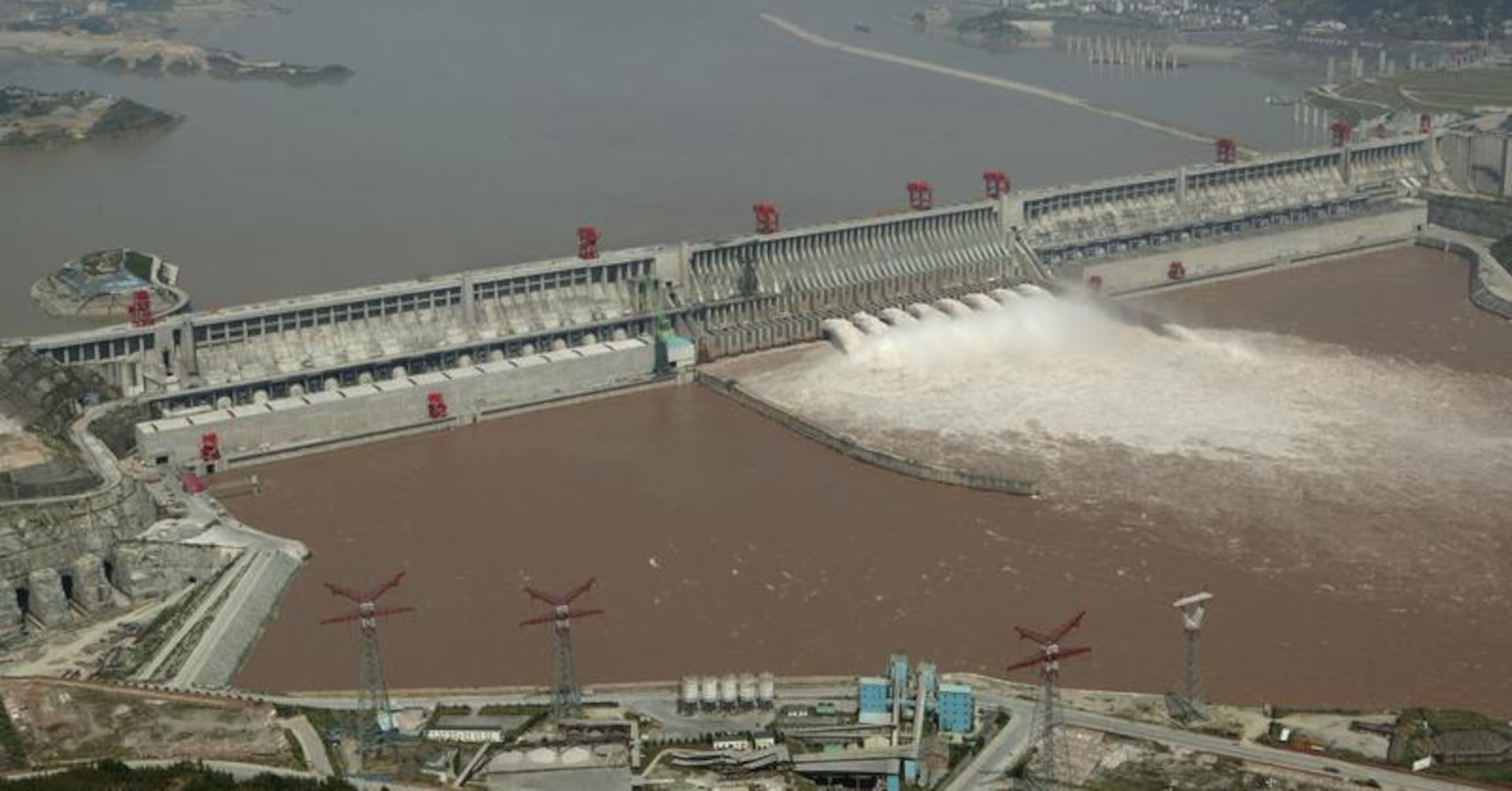 ReutersBiz's tweet card. Construction has started on a $170 bln hydropower plant in Tibet. It could anger India, but will help China meet its energy demands and emissions targets. It also signals, as did the Three Gorges in...