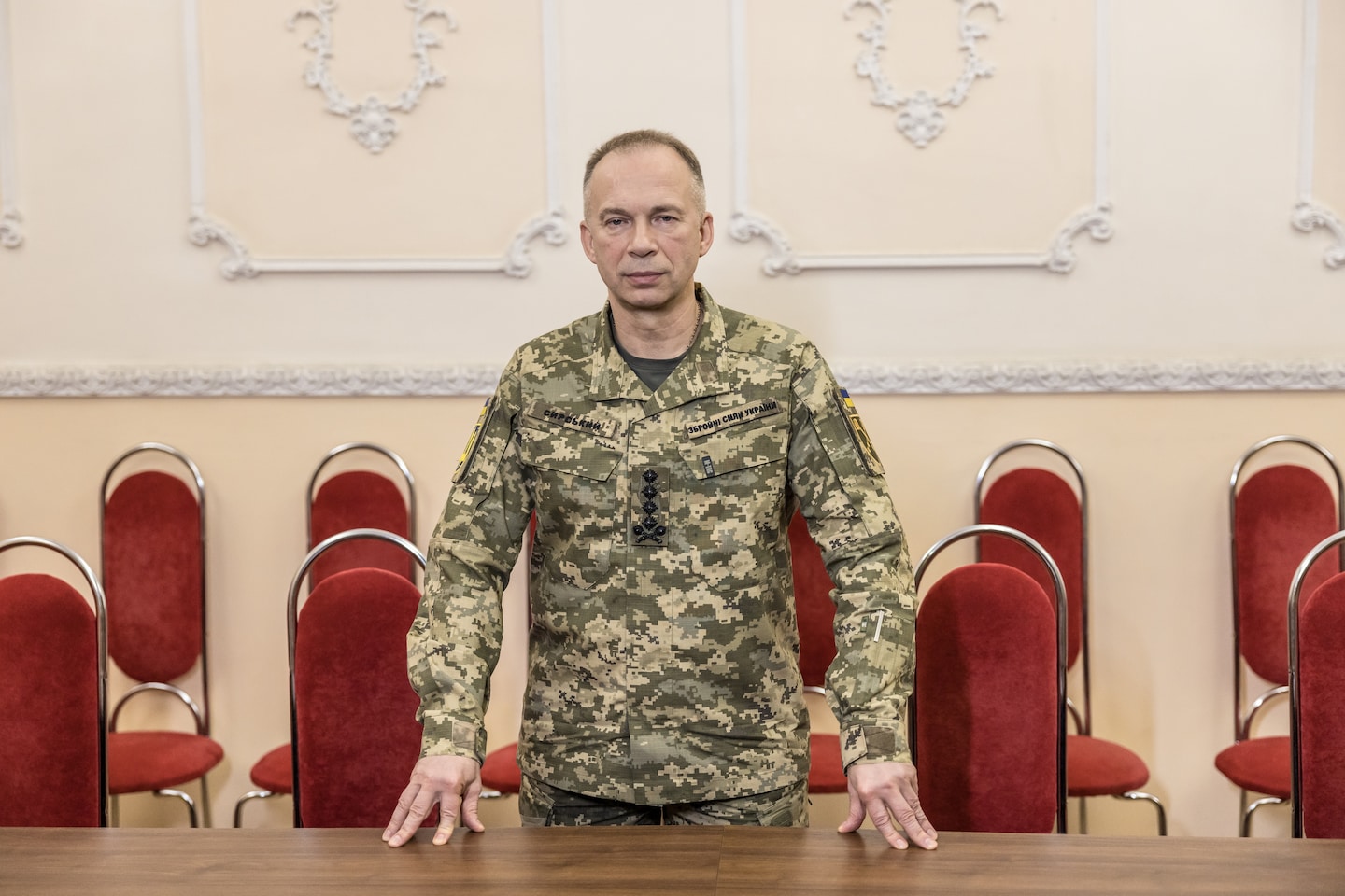 davidalexander5's tweet card. With Trump now open to supplying U.S.-made weapons to Ukraine, Gen. Oleksandr Syrsky calls for longer-range missiles and the permission to use them against Russia.