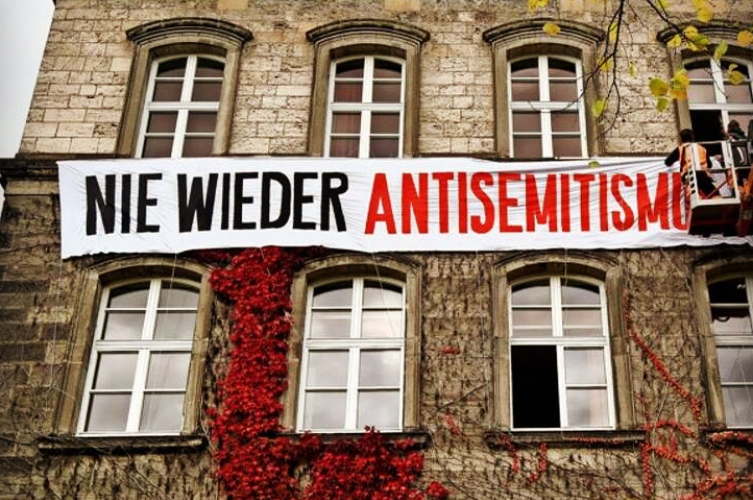 Jungle_World's tweet card. Udo Wolter: Kritik an der israelischen Regierung bedeutet nicht Entsolidarisierung