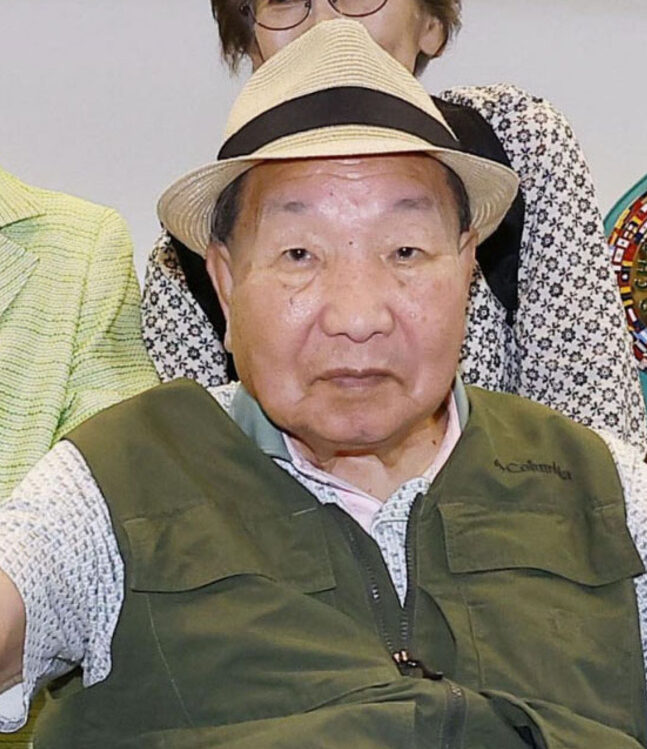 kyodonohate's tweet card. 　1966年の静岡県一家4人殺害事件で再審無罪が確定した袴田巌さん（89）の弁護団は23日に三島市で記者会見し、国と県を相手取った国家賠償請求訴訟について、昨年再審無罪判決が言い渡された9月26日をめ ...