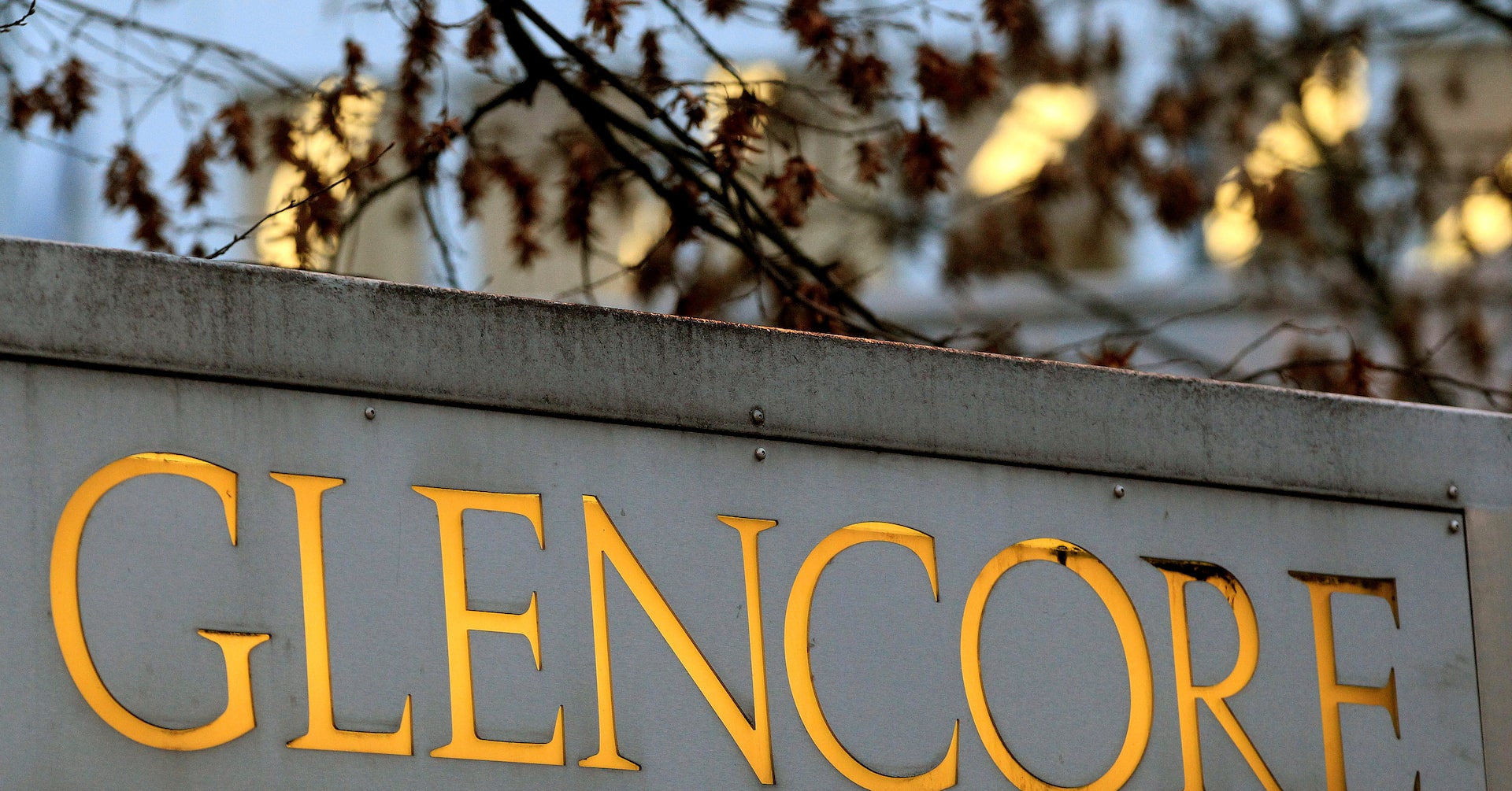 ReutersCommods's tweet card. Britain's accounting watchdog said on Wednesday that it is investigating Deloitte LLP's audits of commodities trader Glencore and one of its divisions for the financial years ended December 2013...