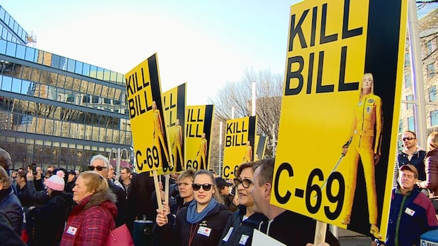 rjblognews's tweet card. Premier Danielle Smith wasn't doing anything politically revolutionary when she demanded the repeal of Ottawa's environmental assessments act during the