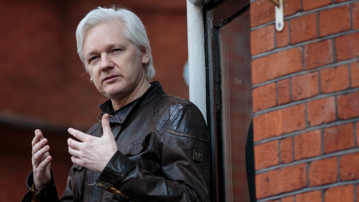 DefendAssange's tweet card. Patrick Cockburn: He became a victim of the cancel culture of the right, the left and the centre