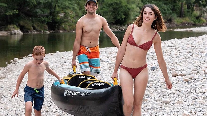informacion_es's tweet card. Descubre el ranking definitivo de los mejores kayaks hinchables según los expertos de KayaksOnline y evita errores comunes al elegir el tuyo