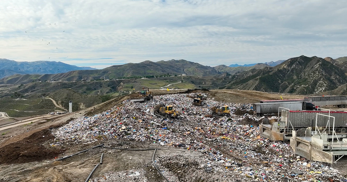 BradStone's tweet card. Beneath layers of waste, landfills around the US have been reaching scorching temperatures, spewing toxic gases and geysers of trash juice.