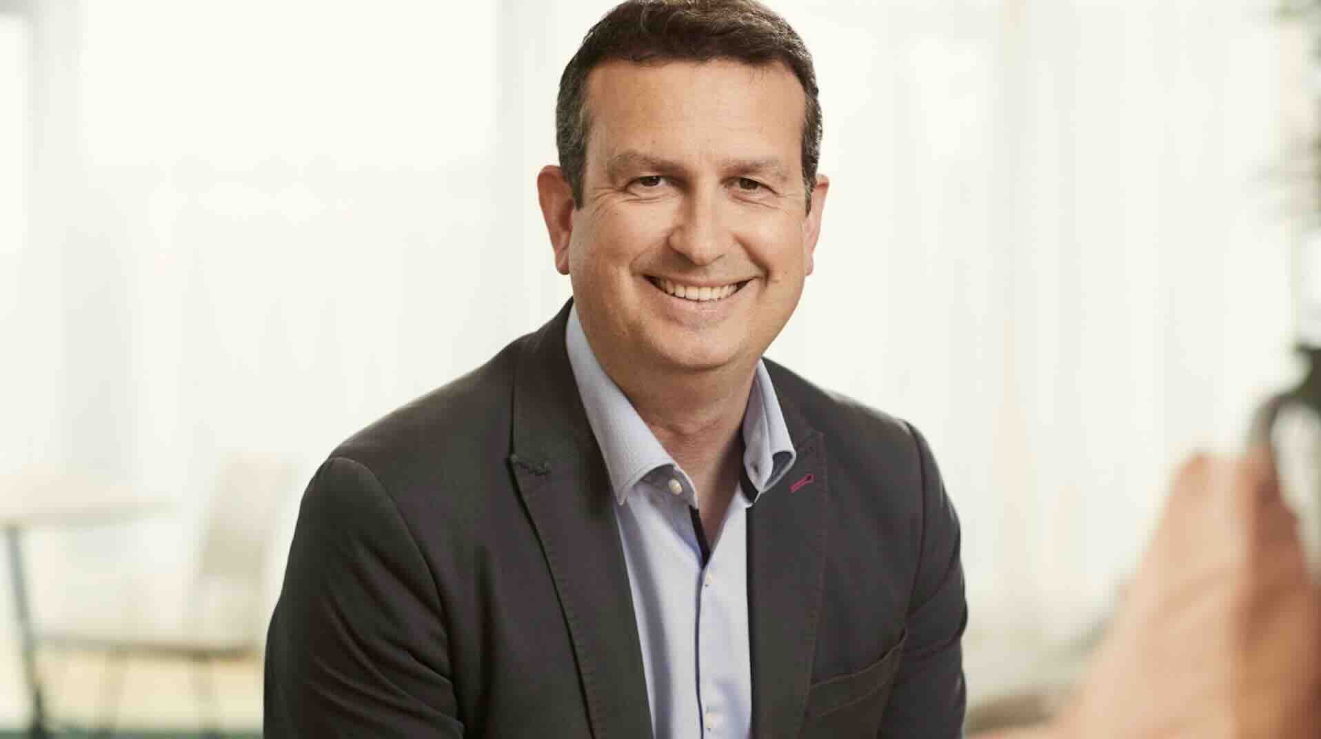 UKMediaEnts's tweet card. UKTV senior executives Steve North and Hilary Rosen are to be handed expanded remits to take on greater responsibility for channels and content, following Richard Watsham’s decision to step down as...