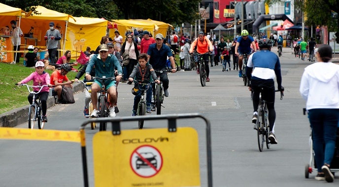 UW_CSTV's tweet card. Bogotá residents take part in Ciclovía - a weekly open streets event. Photo: Carlos Pardo Livability is key to the quality of city life as we look to the future. We don’t have to look far into that...