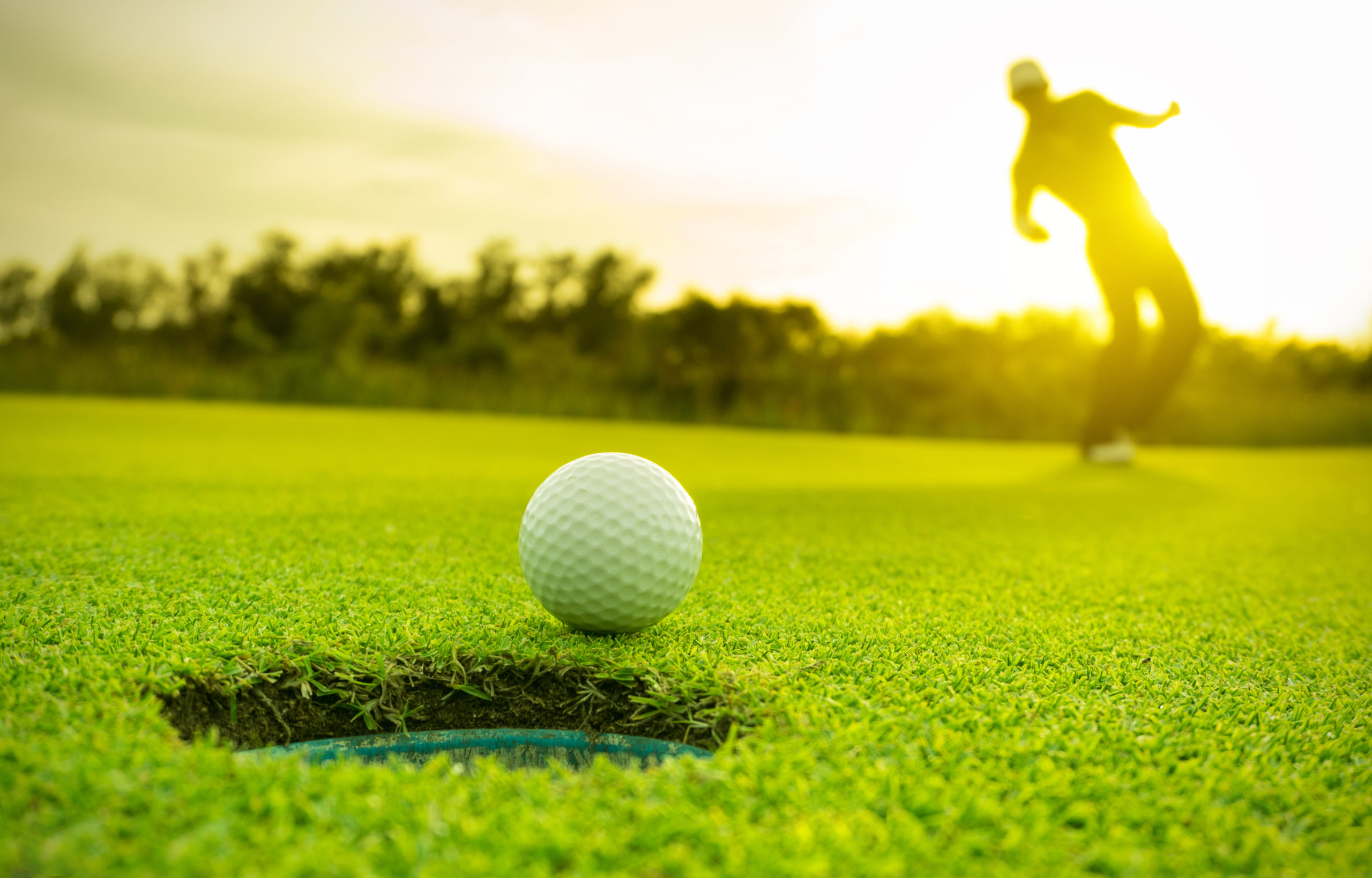 LussiD's tweet card. Joignez-vous à nous pour la deuxième édition de notre Tournoi Pro-am! Nous vous attendons le 9 juin prochain au Country Club de Montréal, pour la 14e édition du Tournoi de golf de la Fondation. Nous...