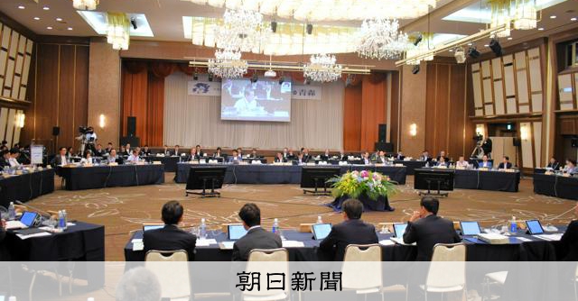 oguchilaw's tweet card. 全国知事会議が23日、青森市で始まった。この日の会議では、国内で急増する外国人の受け入れをめぐる課題が採り上げられ、議論。外国人を受け入れる環境を整備することや、「多文化共生」をめざす提言案が支持さ…