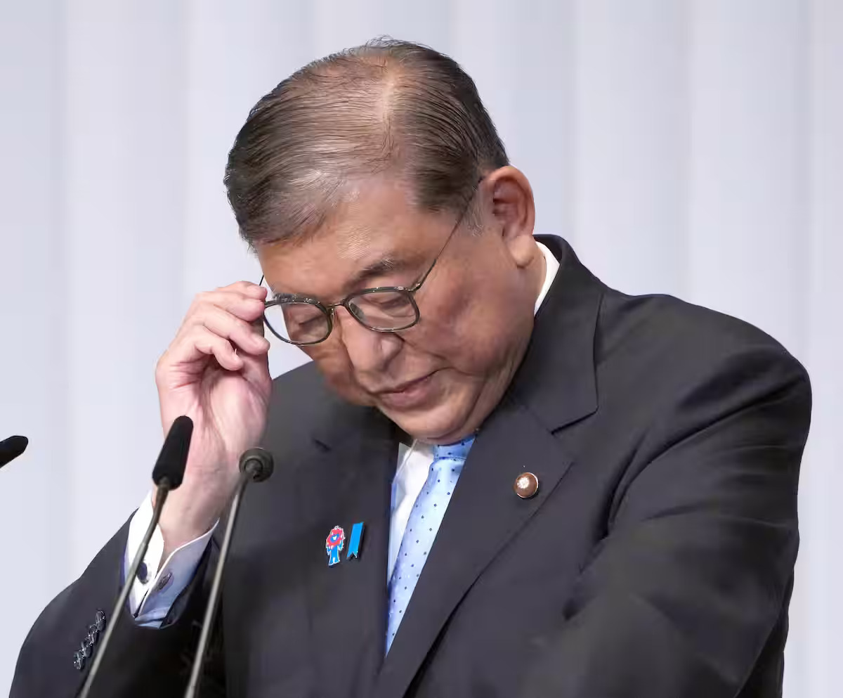 JAPAN_Forward_'s tweet card. Facing mounting pressure after an election loss, Prime Minister Ishiba will decide in August whether to resign, citing key events and trade talks.