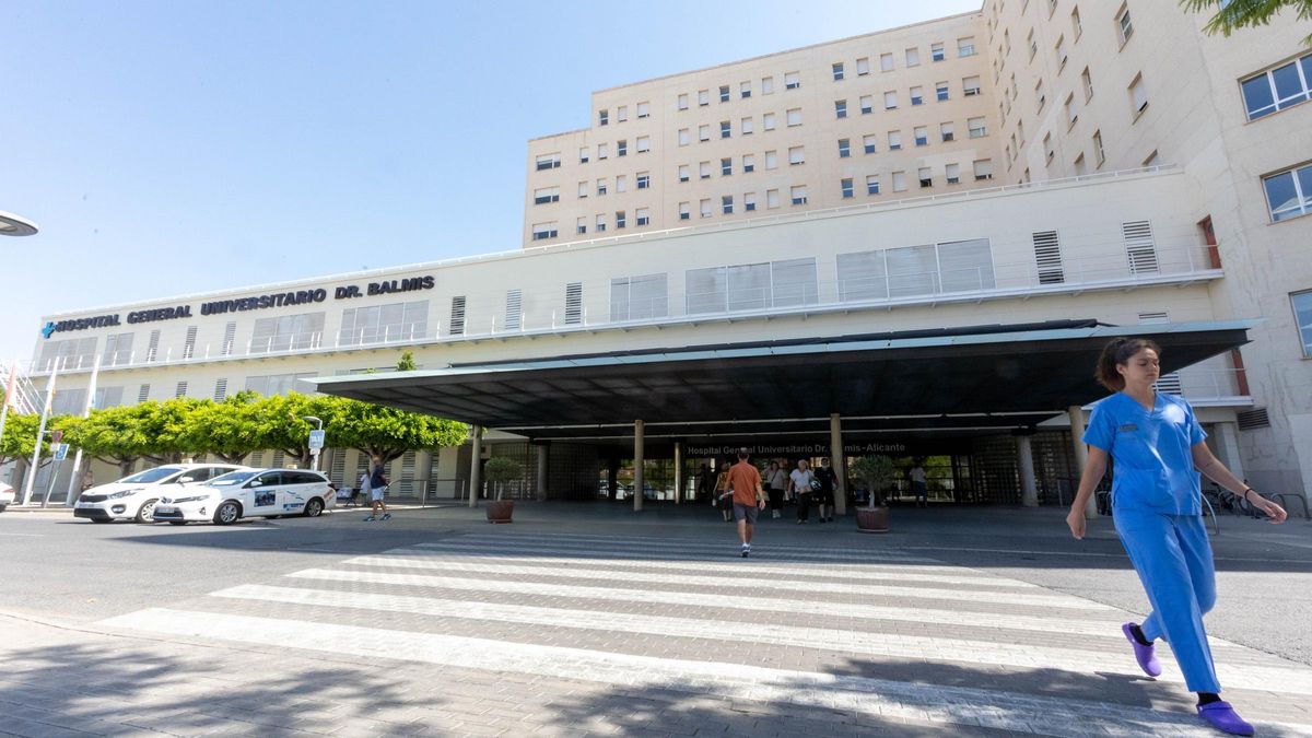 informacion_es's tweet card. La Generalitat introduce unos indicadores cuyo cumplimiento será imprescindible para que el acuerdo de gestión suscrito por cada departamento y unidad asistencial sea evaluado
